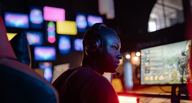 Online Gaming: Redefining Modern Entertainment