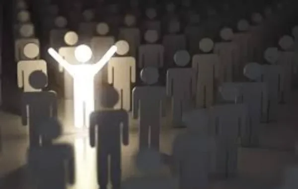 How to Stand Out from the Competition with an Impactful Stand